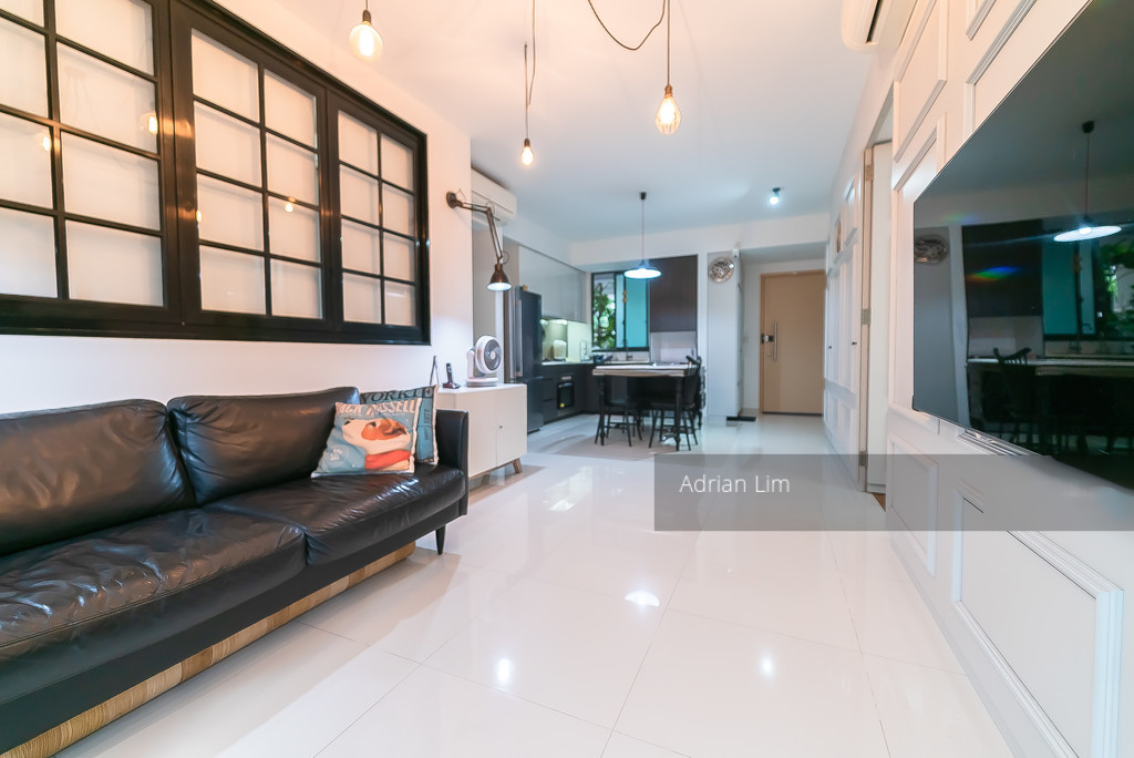 Esparina Residences thumbnail photo